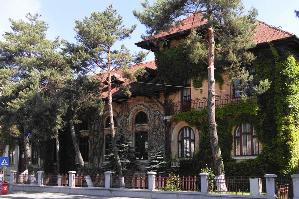 Contabila din Breaza care și-a plătit datoriile din banii Centrului Cultural și ai CS Tricolorul, condamnată la închisoare cu suspendare