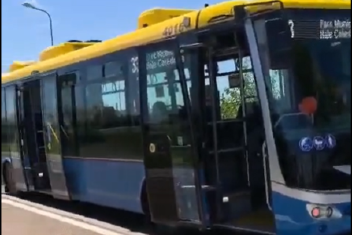 Traseul 33 către Parcul Municipal Ploiești Vest, suspendat din cauza numărului redus de călători. Nu va mai circula, de astăzi