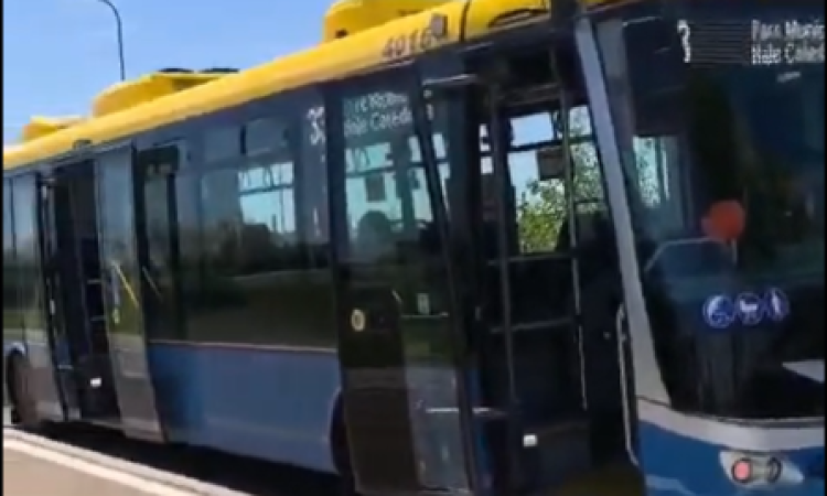 Traseul 33 către Parcul Municipal Ploiești Vest, suspendat din cauza numărului redus de călători. Nu va mai circula, de astăzi