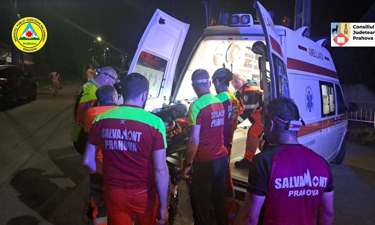 Intervenție dramatică în Bucegi, la finalul Zilei Salvamontiștilor. Un alpinist a fost găsit grav rănit după o cădere în zona Poiana Țapului