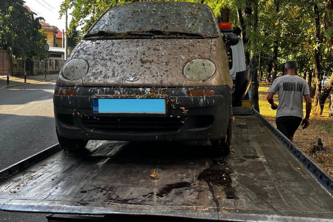 47 de autovehicule abandonate au fost ridicate de la începutul anului de pe domeniul public al Ploieștiului