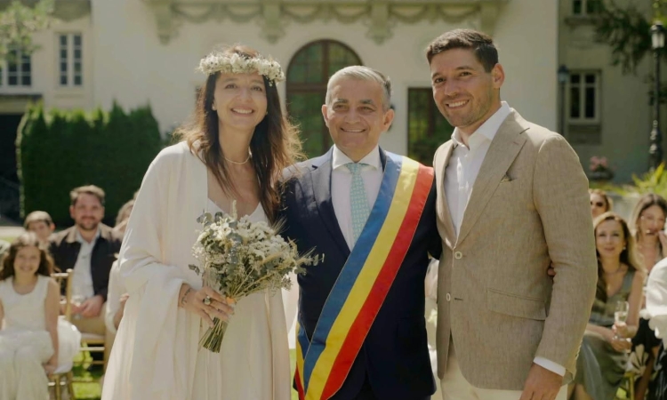 Ana-Maria Brânză s-a căsătorit la Sinaia! Cununia civilă a fost oficiată de primarul Vlad Oprea