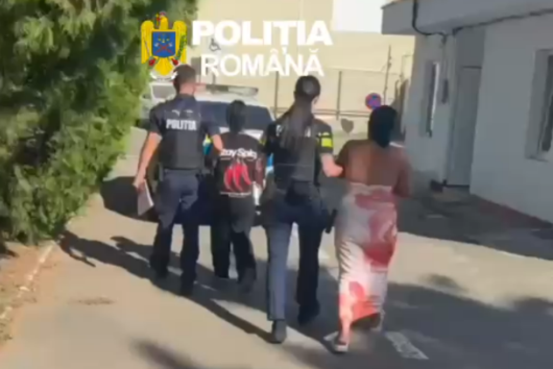 Două femei, reținute după ce ar fi încercat să fure produse în valoare de 860 de lei, dintr-un magazin din Ploiești