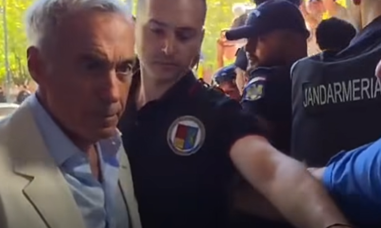 Surse: Călin Georgescu a fost reținut în dosarul în care este acuzat de procurorii DIICOT de înșelăciune și constituire de grup infracțional organizat