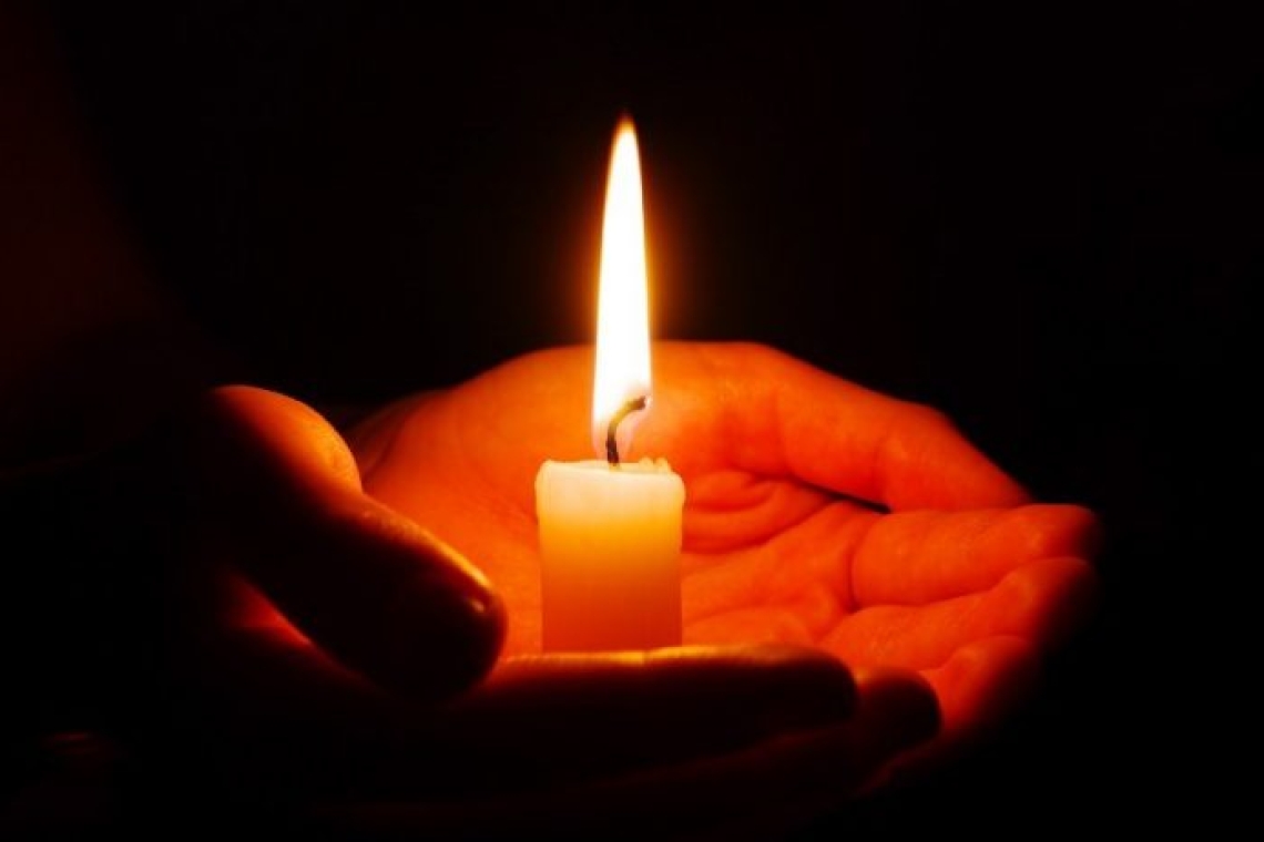Tragedie în Sibiu! Doi copii, de 2 și 4 ani, au murit intoxicați cu fum de la salteaua patului, care luase foc