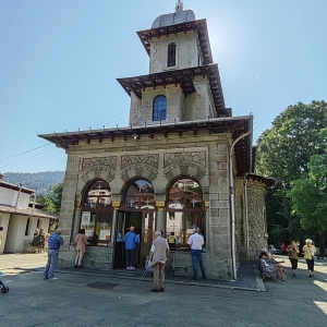 biserica1