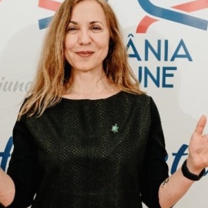 simona_dolniceanu