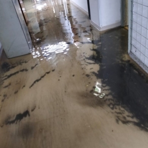 spital-inundatie-1-808x1080